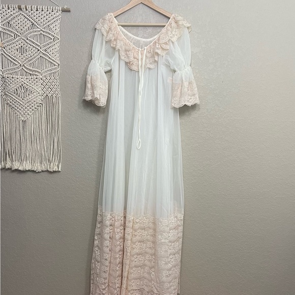 intime california Other - Vintage Fairycore Regency Era 60s/ 70s Peignoir Floral Lace Sheer gown size M